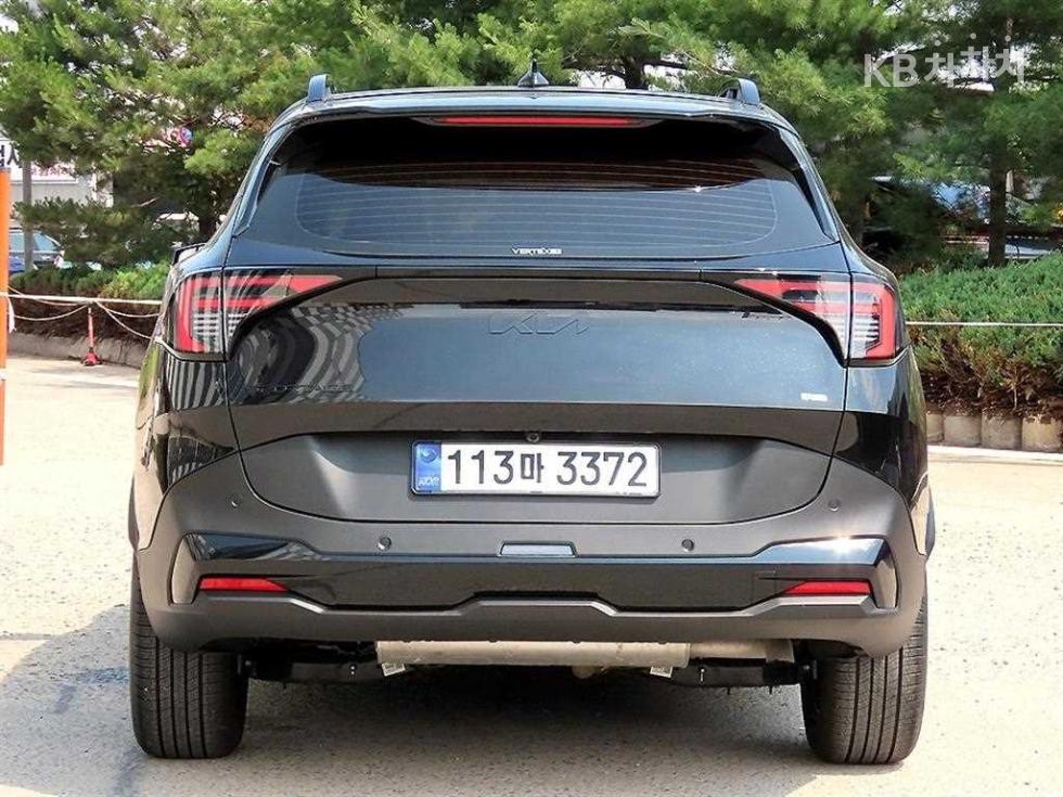 2025 - kia sportage