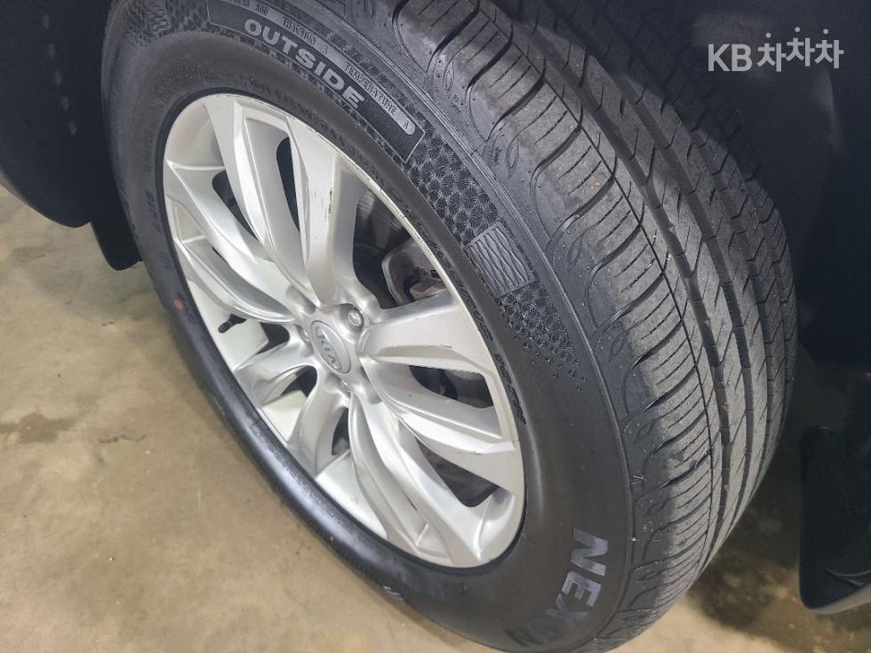 2011 - kia sorento