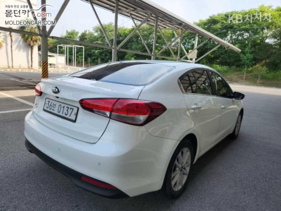 2017 - kia k3
