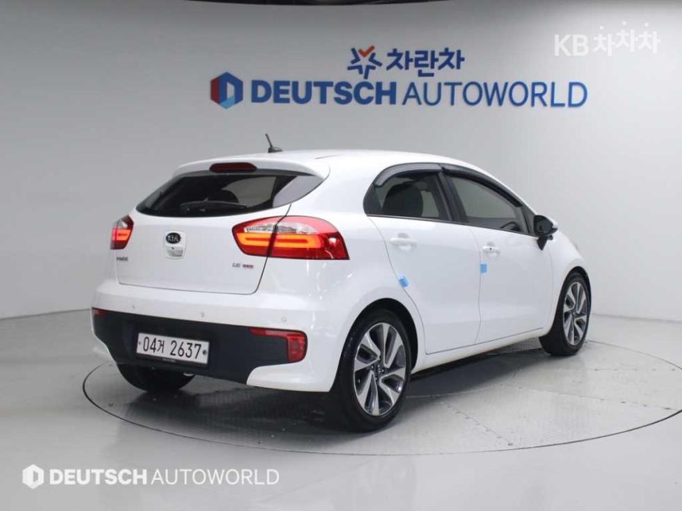 2017 - kia pride