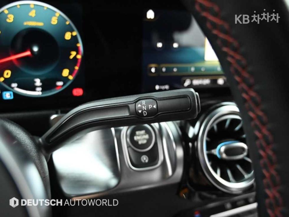 2021 Mercedes-Benz GLB(X247) photo