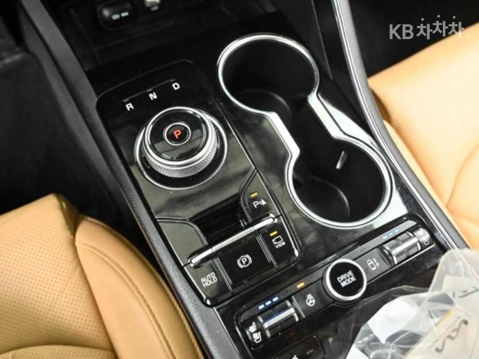 2023 - kia k5