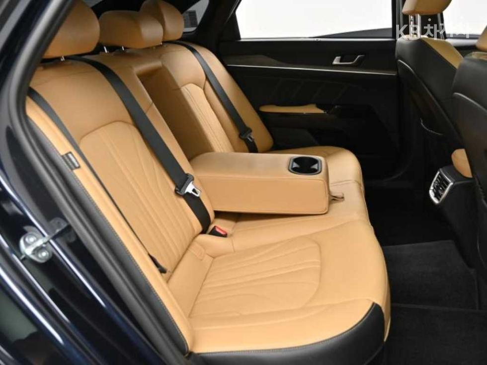 2023 - kia k5