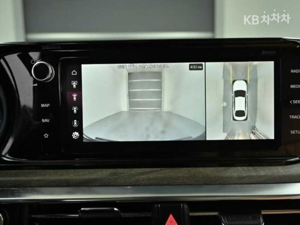 2023 - kia k5