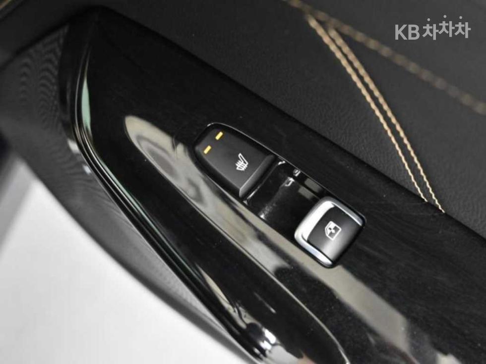 2023 - kia k5