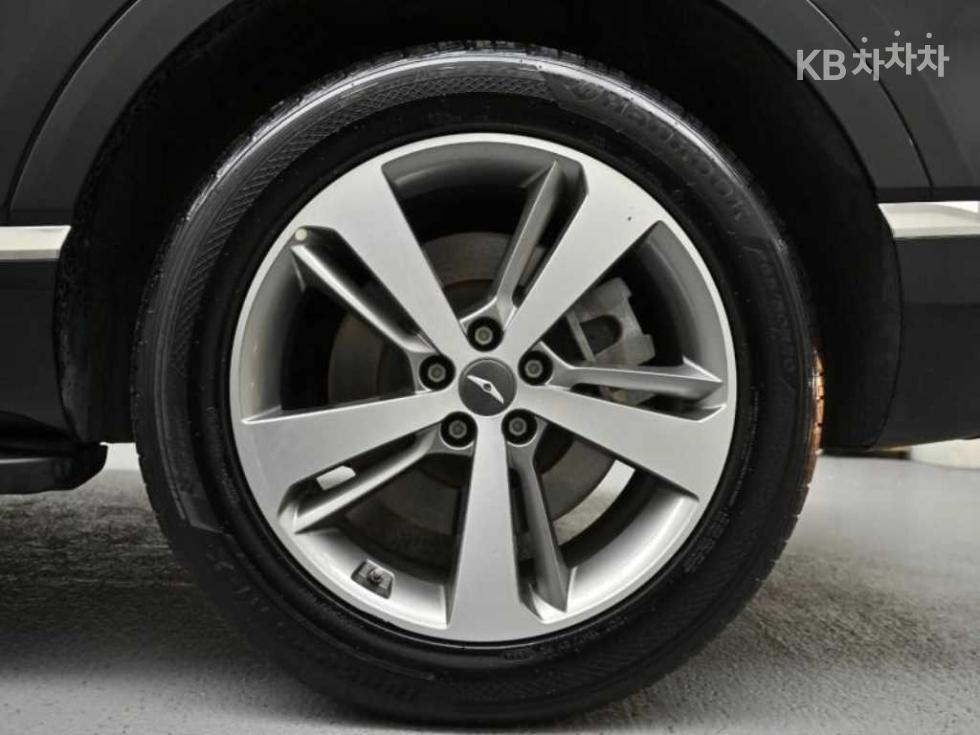 2022 Genesis GV80 photo