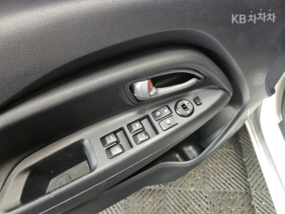 2014 - kia pride