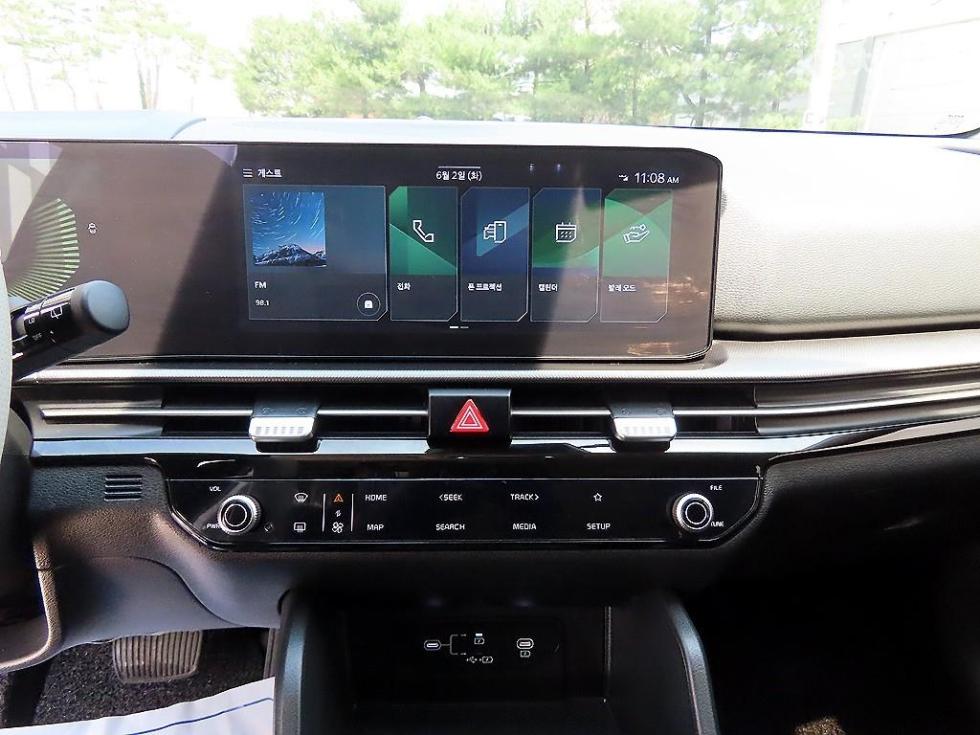 2025 - kia sportage