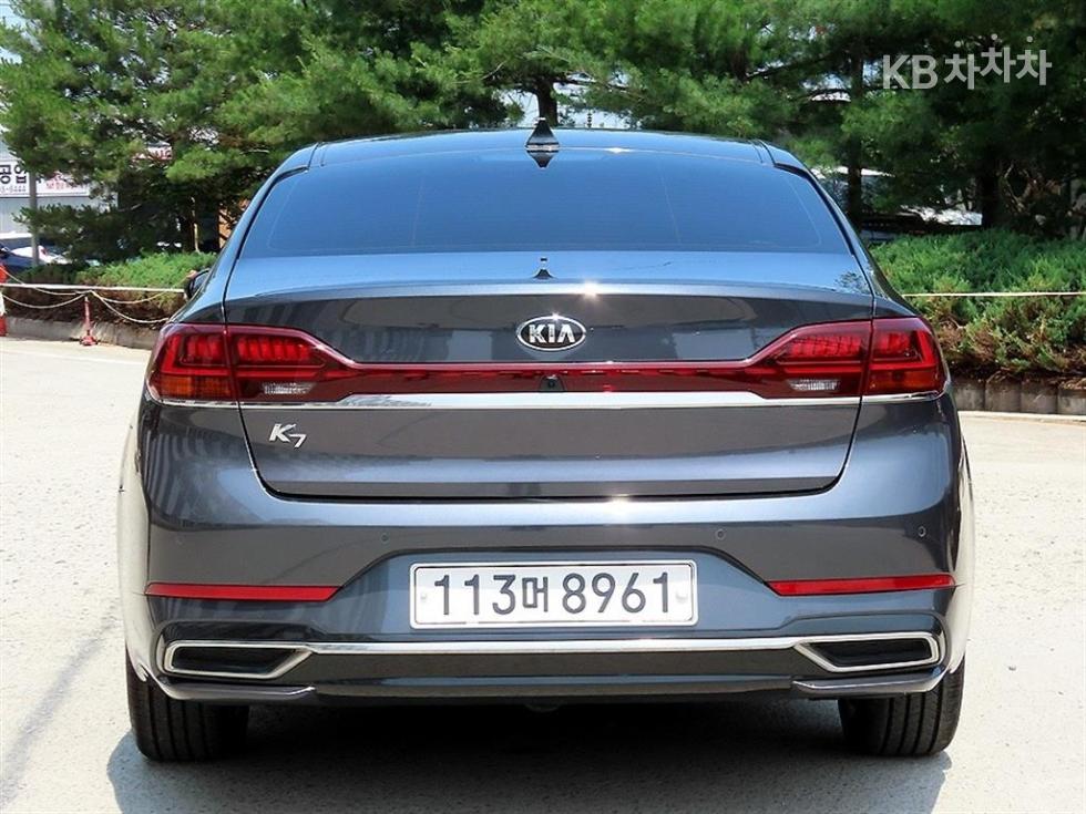 2020 - kia k7