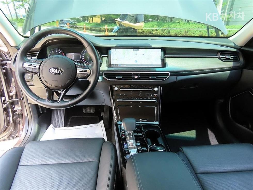 2020 - kia k7