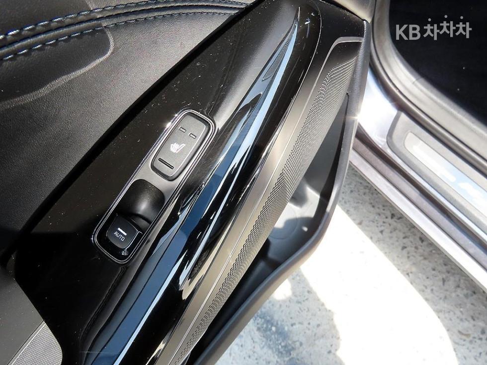 2020 - kia k7