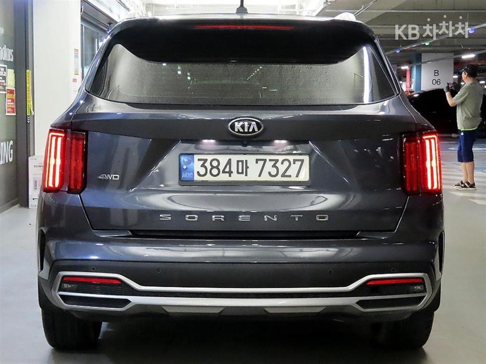 2021 - kia sorento