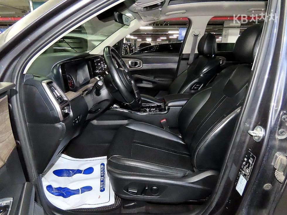 2021 - kia sorento