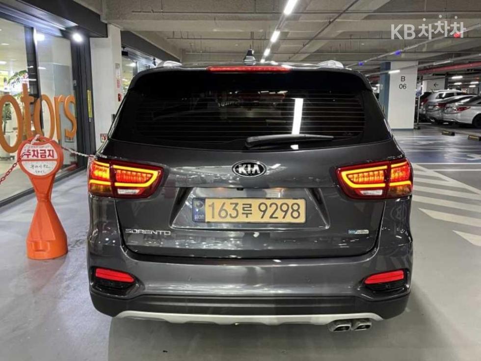 2018 - kia sorento