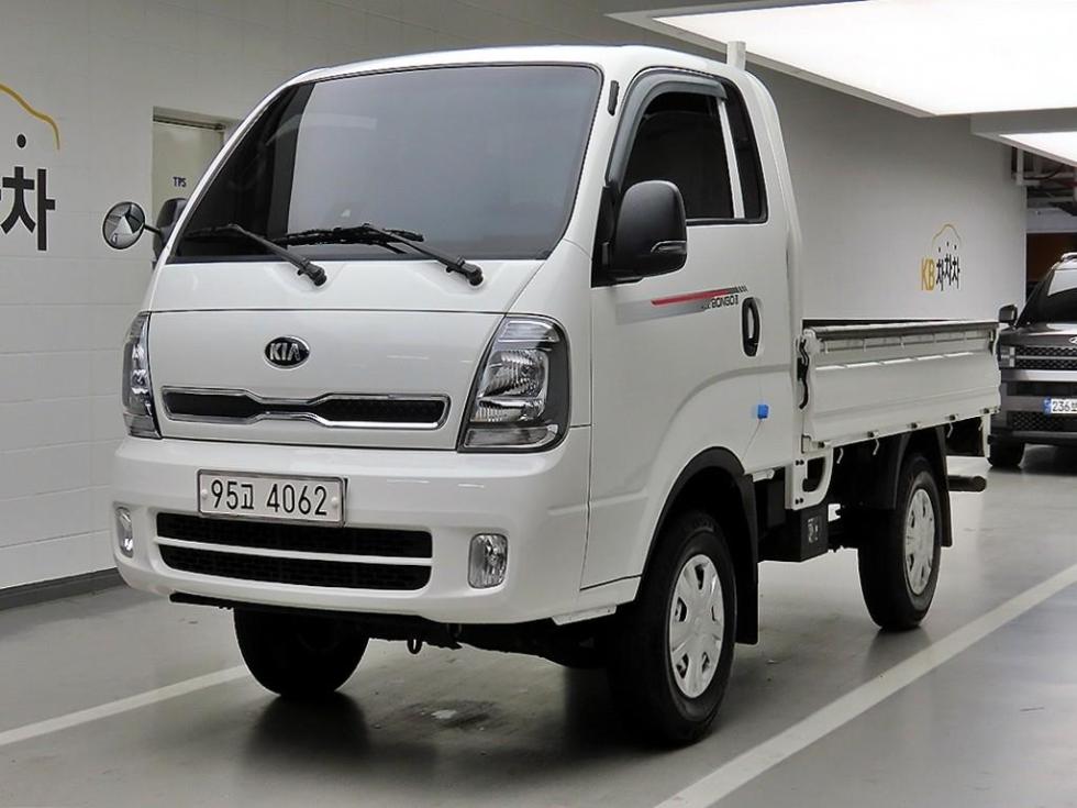 2022 - kia bongo iii