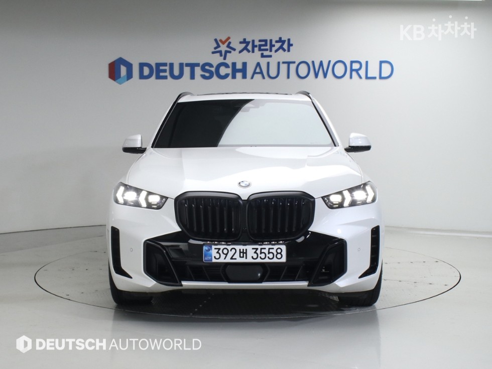 BMW X5 — miniaturë 3