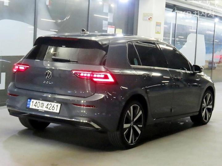 Volkswagen Golf The 8 MK8 2.0 TDI Prestige 5