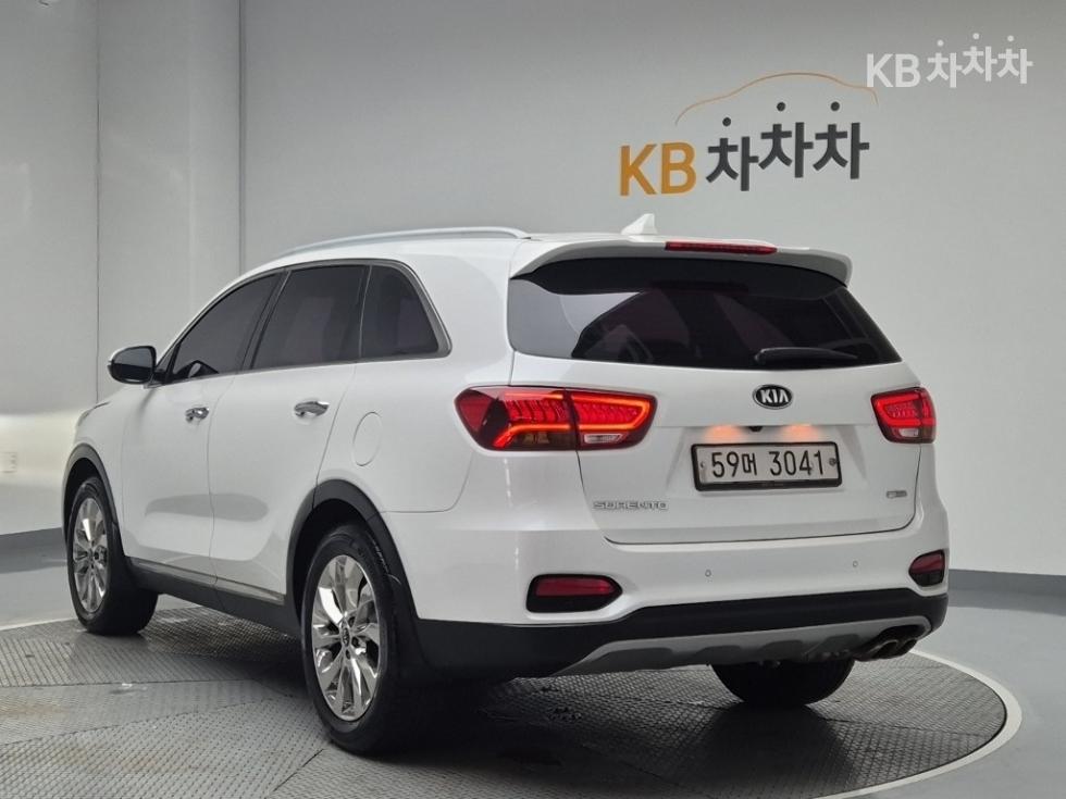 2018 - kia sorento