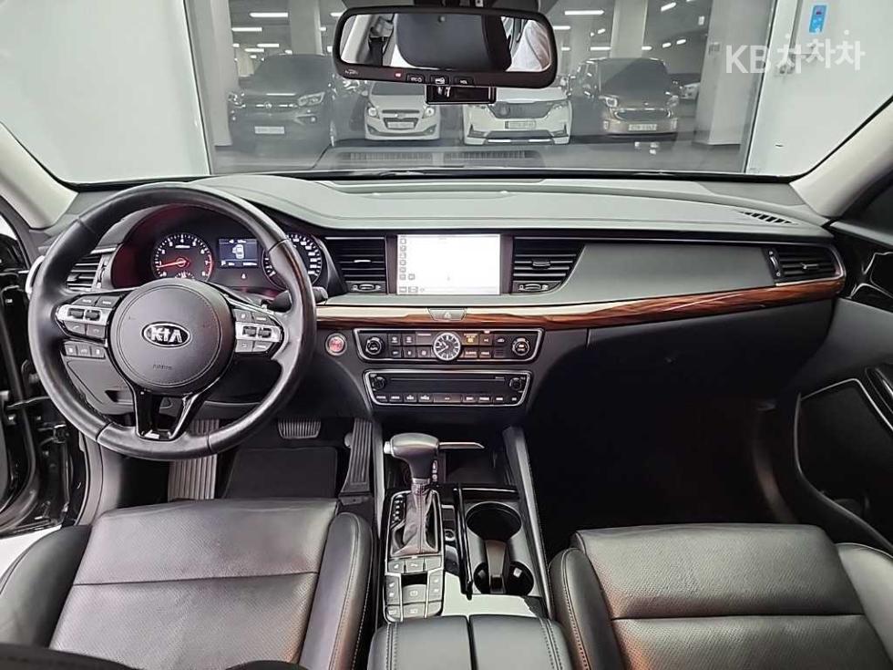 2016 - kia k7