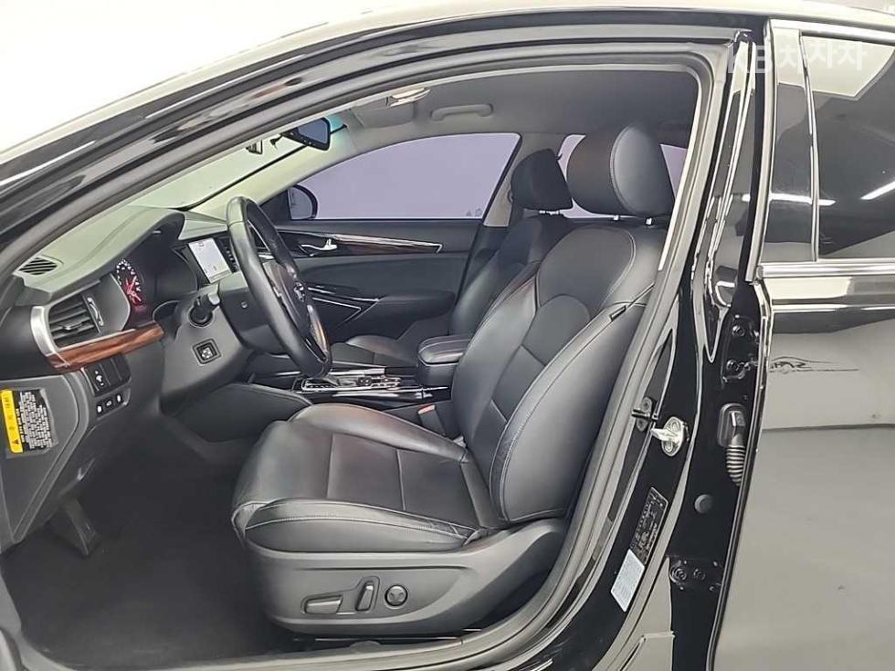 2016 - kia k7