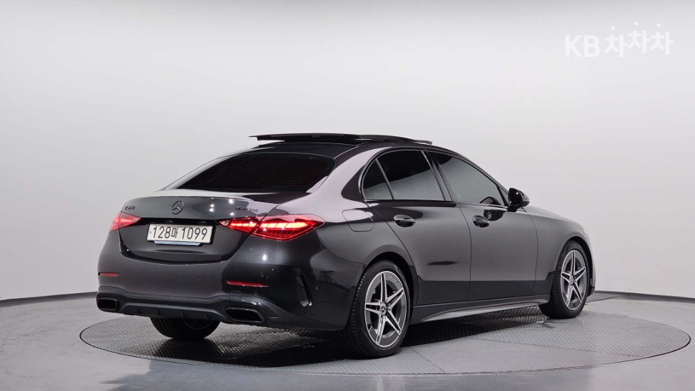 2025 - mercedes-benz c-class