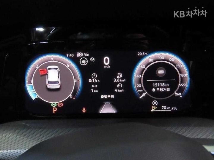 Volkswagen Golf The 8 MK8 2.0 TDI Prestige 10