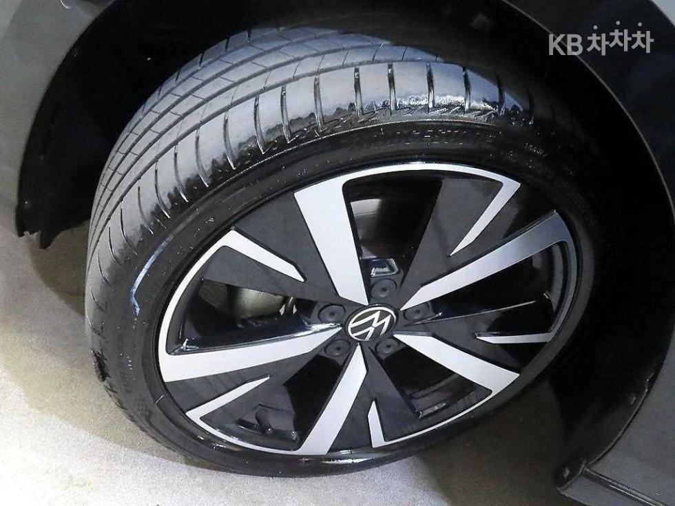 2025 Volkswagen The Golf 8(MK8) photo