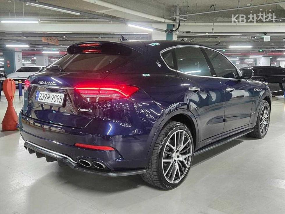 2019 Maserati Used Car photo