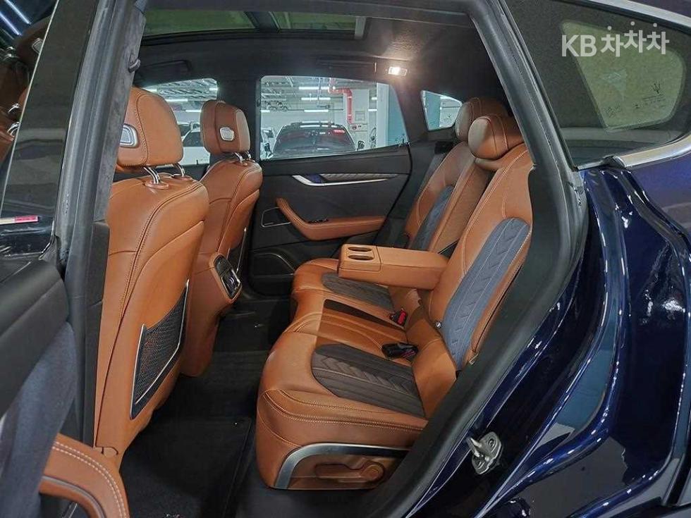2019 Maserati Used Car photo