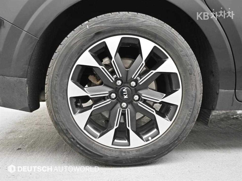 2021 - kia carnival