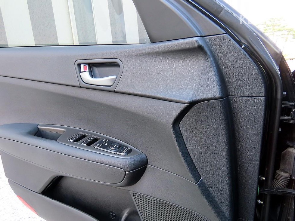 2020 - kia k5