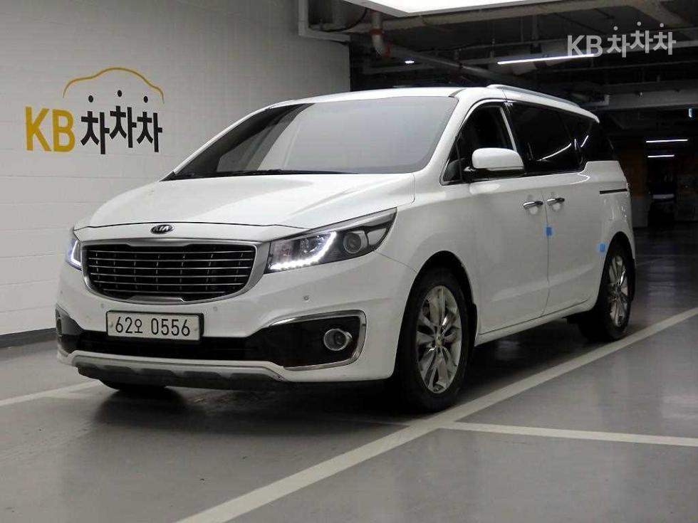 2017 - kia carnival