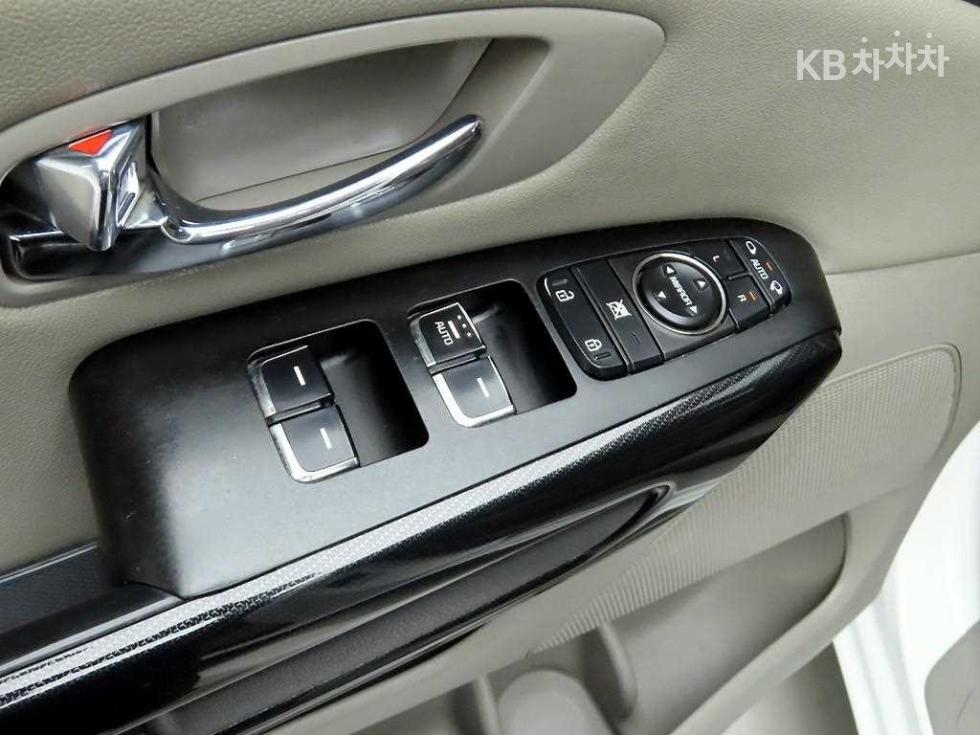 2017 - kia carnival