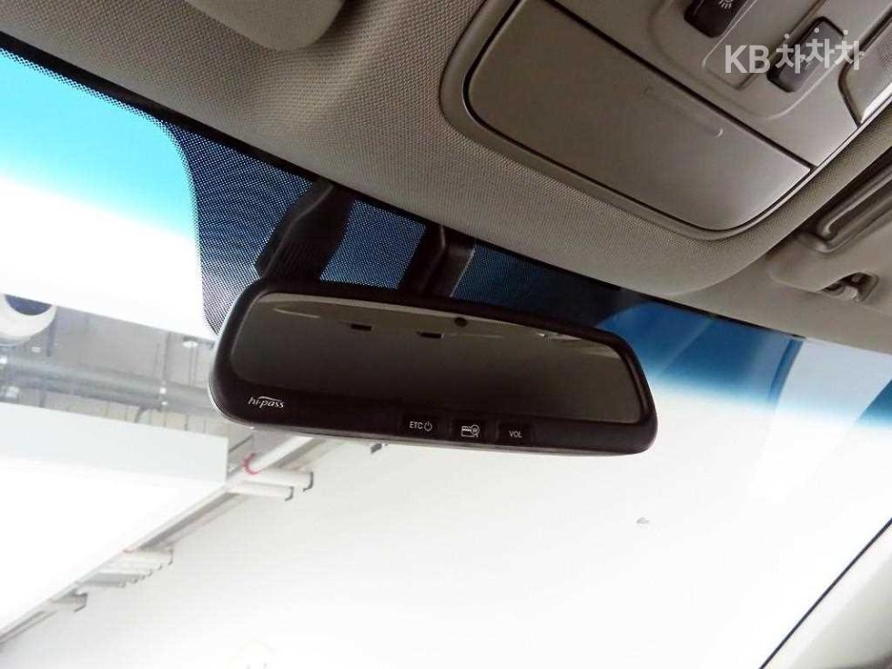 2017 - kia carnival
