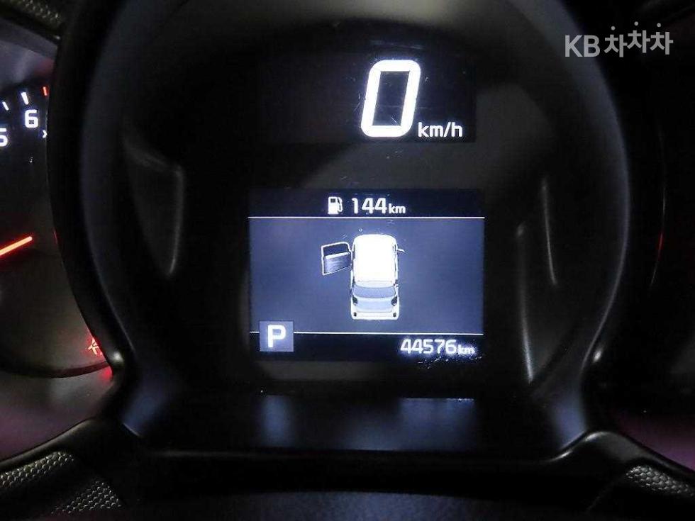 2022 - kia ray