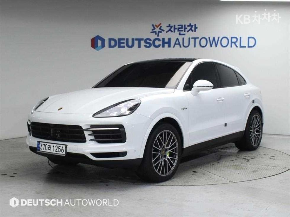 2023 porsche cayenne