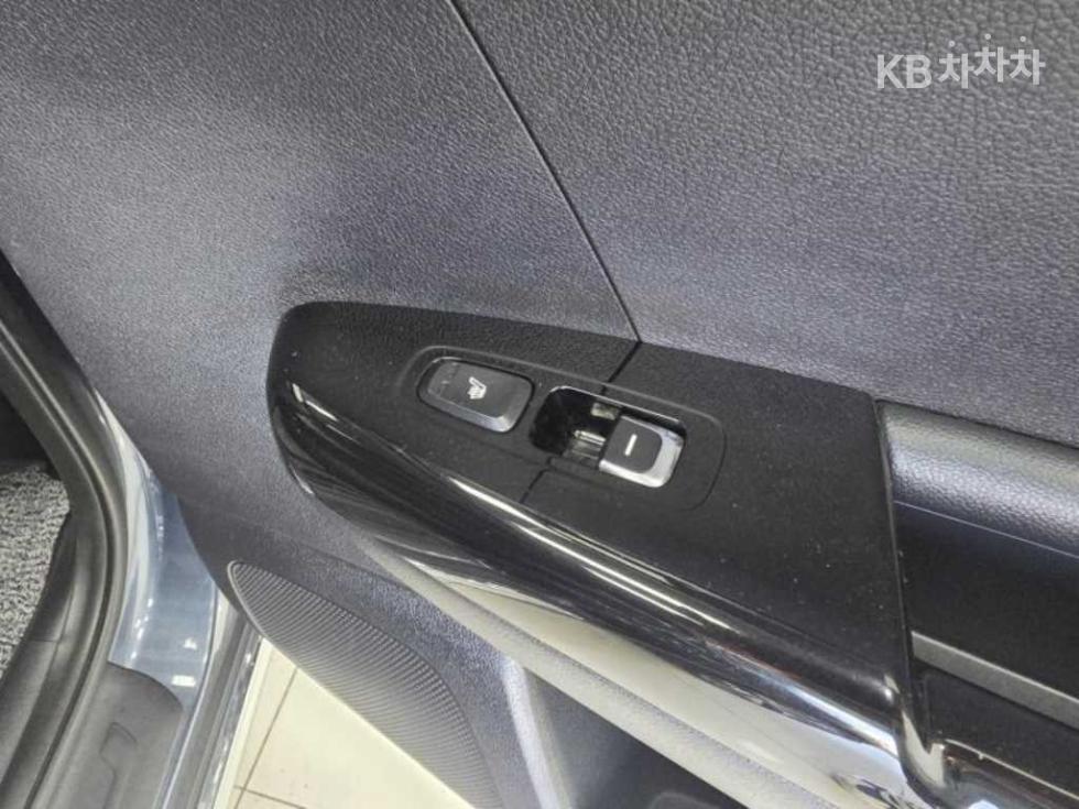 2016 - kia sportage