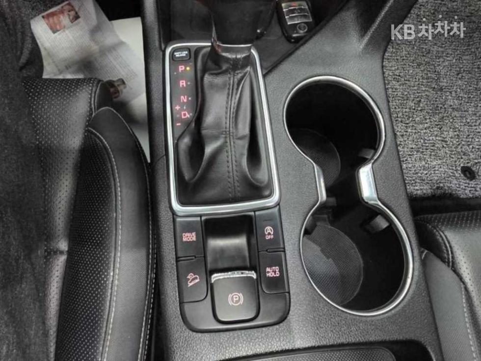 2016 - kia sportage