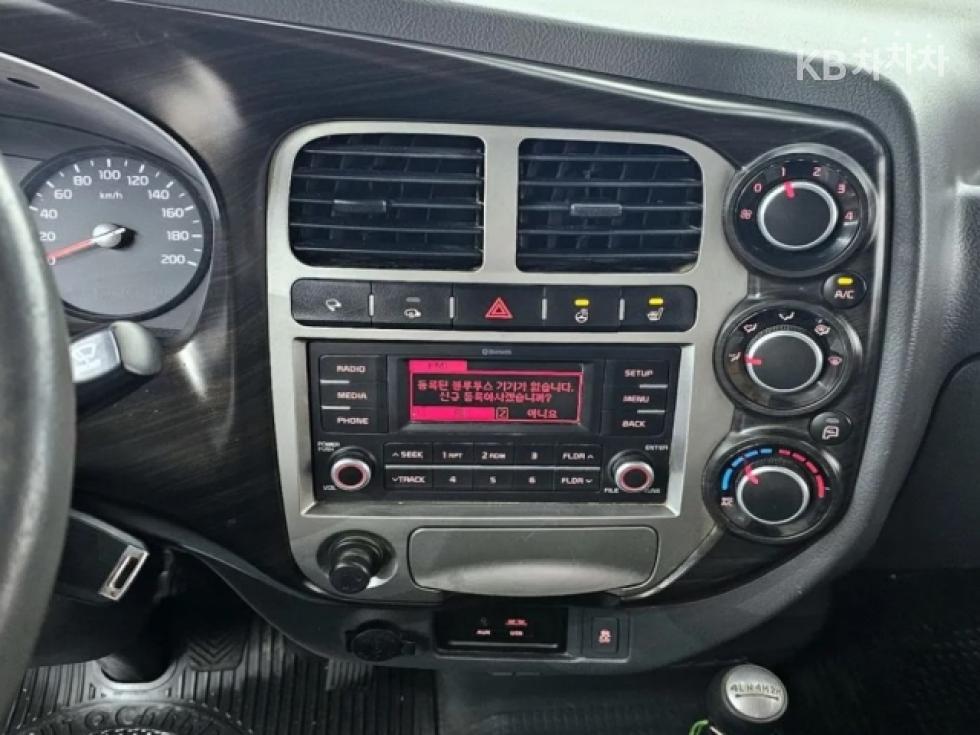 2017 - kia bongo iii
