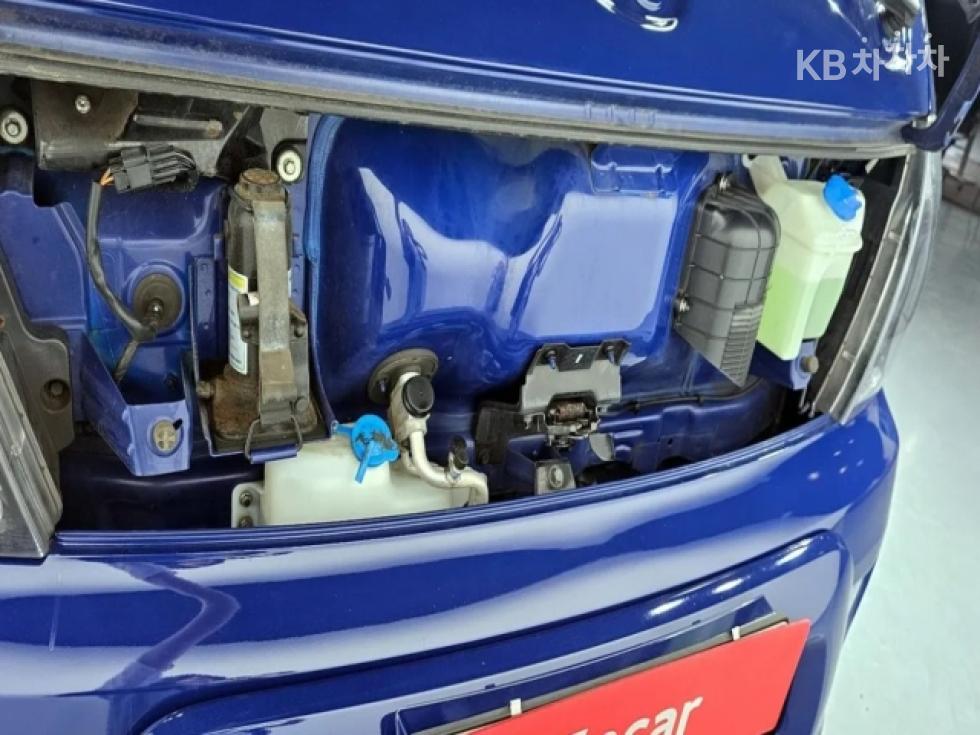 2017 - kia bongo iii