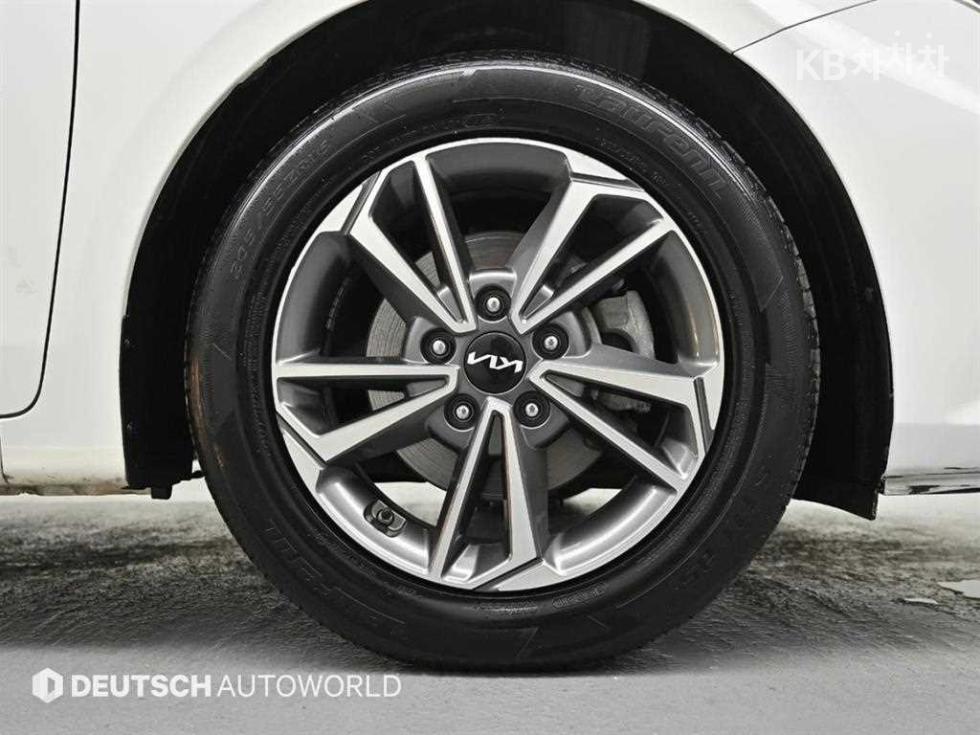 2022 - kia k3