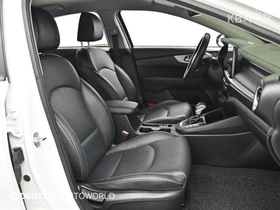 2022 - kia k3