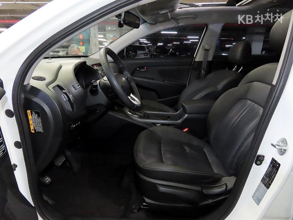 2011 - kia sportage
