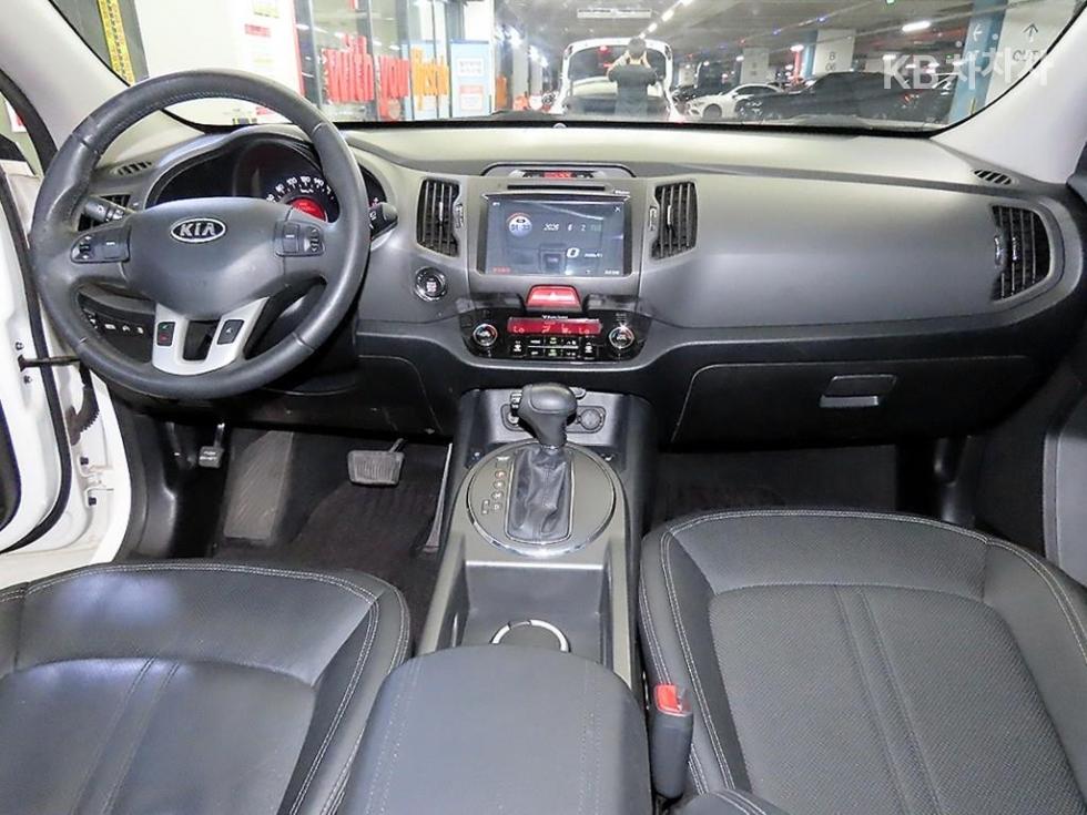 2011 - kia sportage