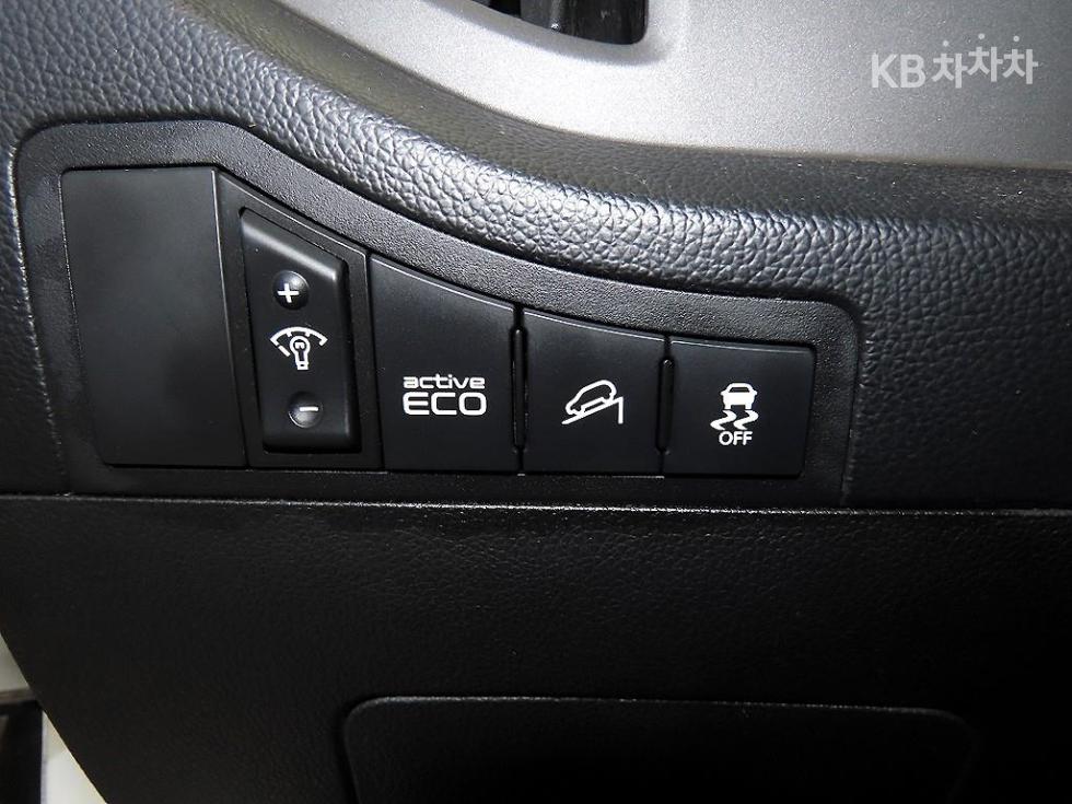 2011 - kia sportage