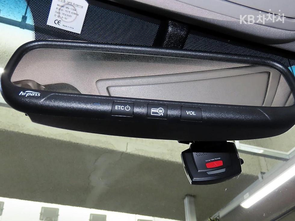2011 - kia sportage
