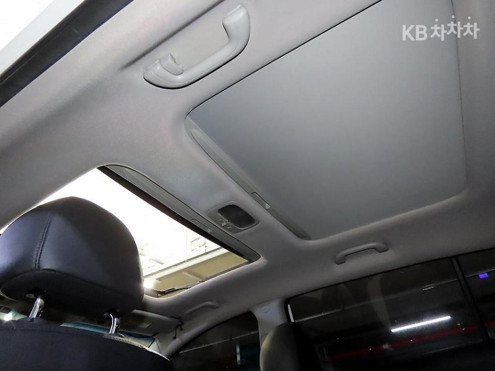 2011 - kia sportage