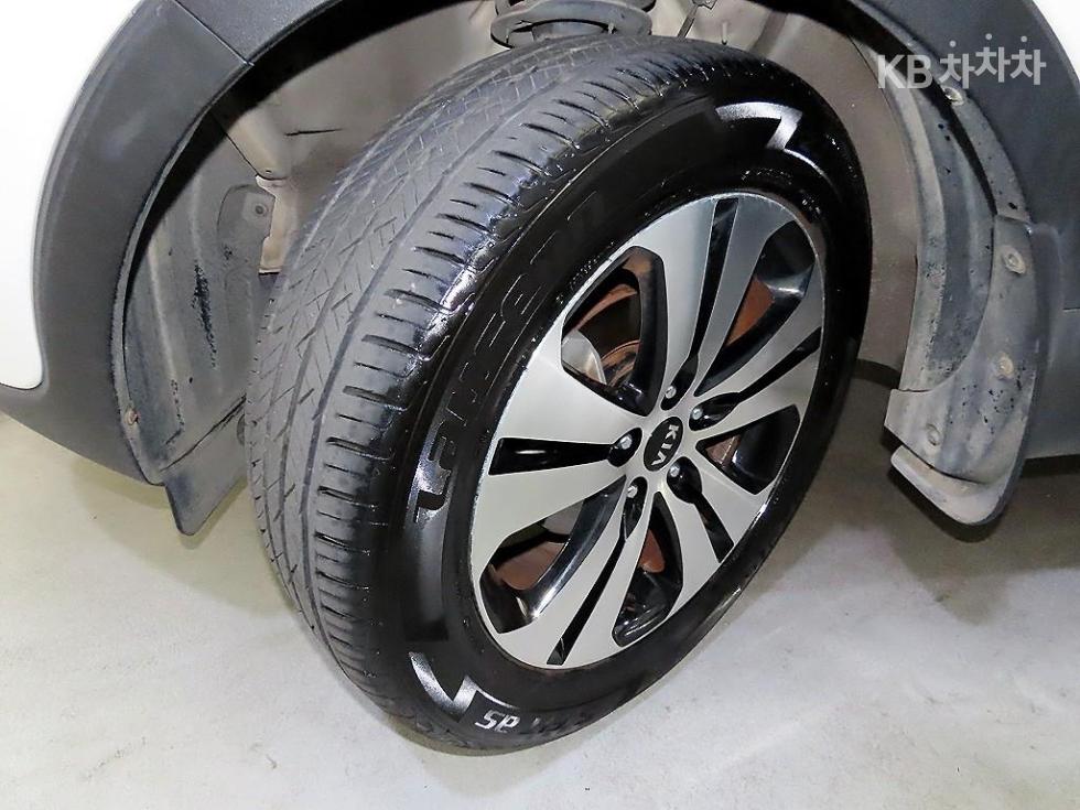 2011 - kia sportage