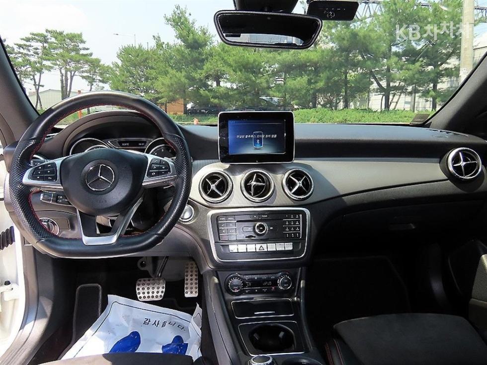 2018 - mercedes-benz cla-class