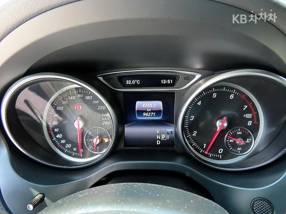 2018 - mercedes-benz cla-class
